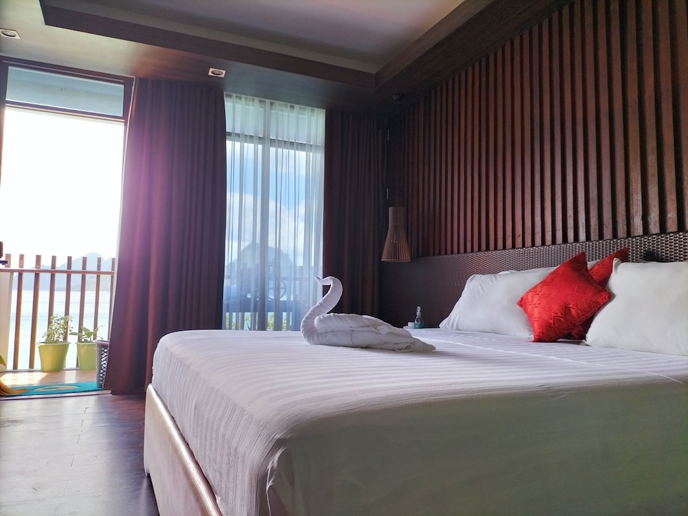 Orange Pearl Beach Resort 40/81