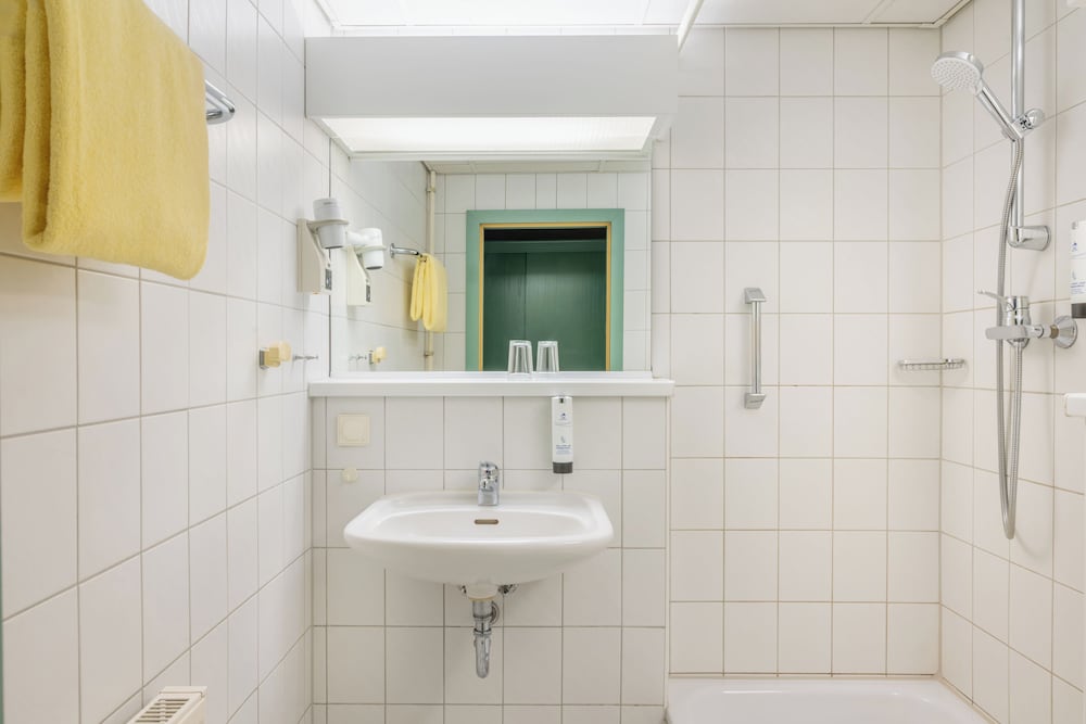 Standard, Double Bed, Sauna, Balcony 5/5