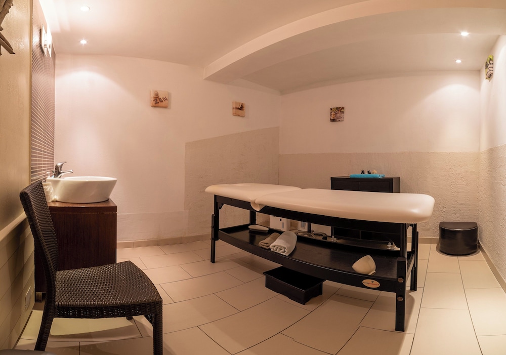 Hotel Club mmv Serre Chevalier L Alpazur 50/50