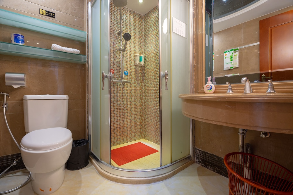 Louidon Mega Apartment Hotel of Kam Rueng Plaza Sunshine 74/77