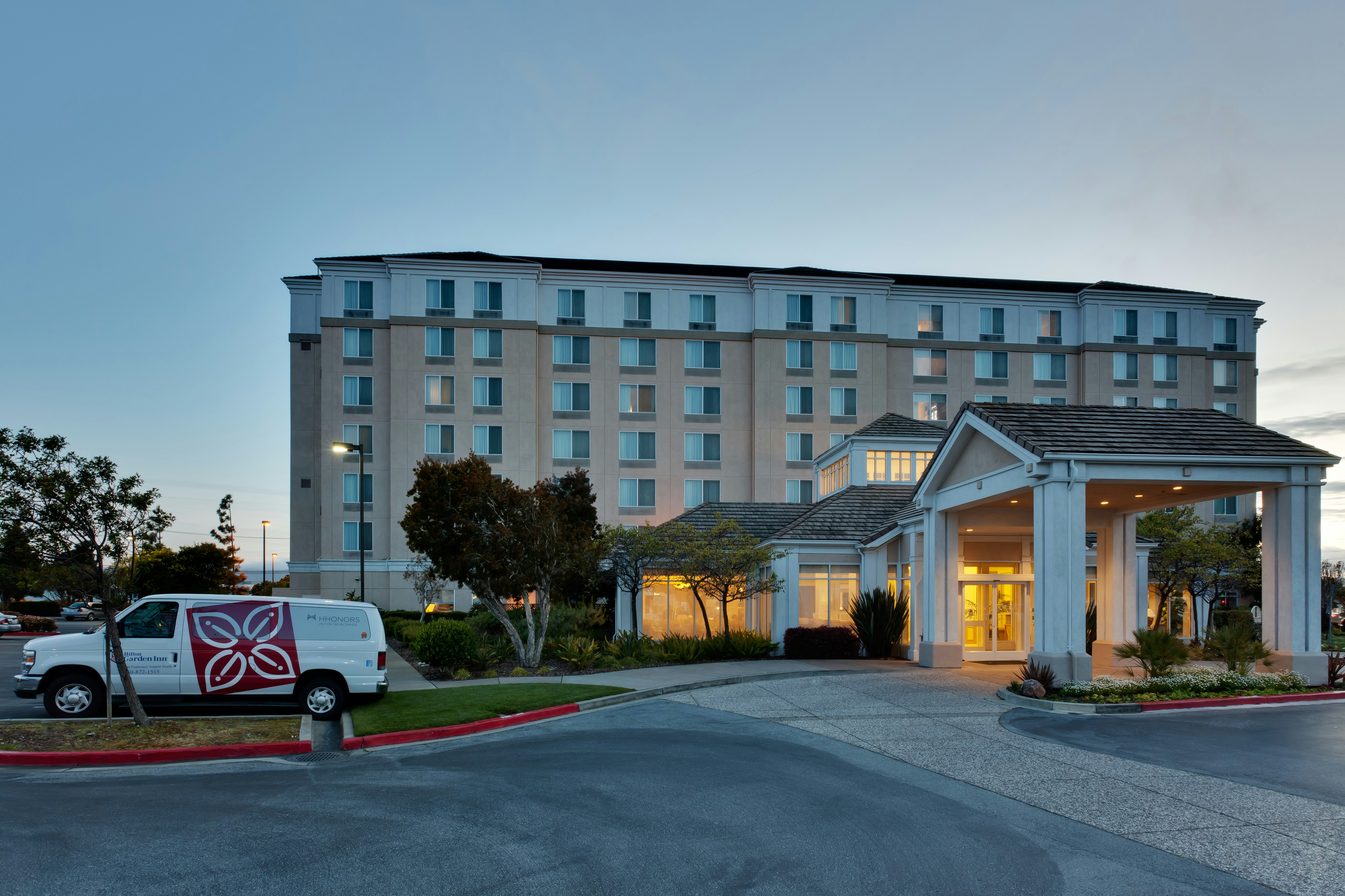 Hilton Garden Inn San Francisco Airport North 51/56