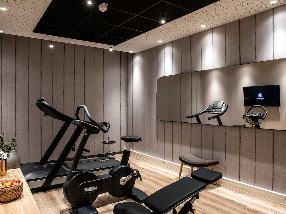 Mercure Paris Gennevilliers 46/76