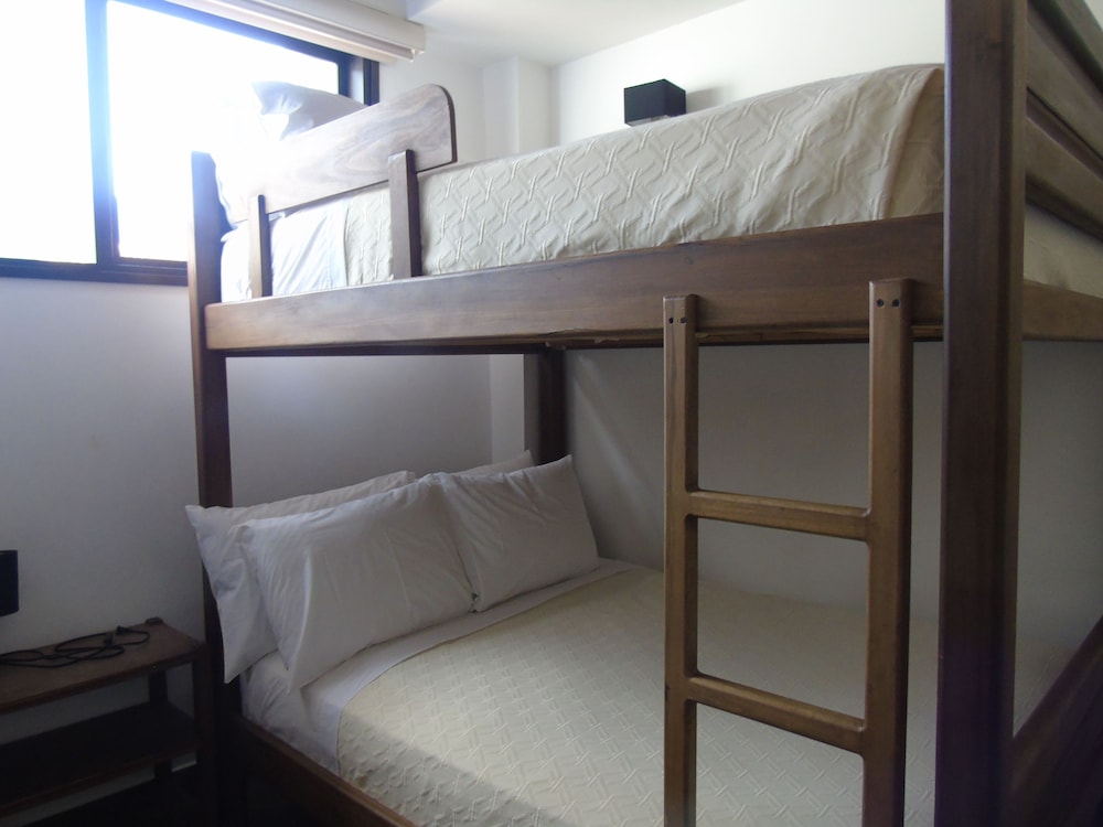 Hotel Capitan Ricaurte 30/66