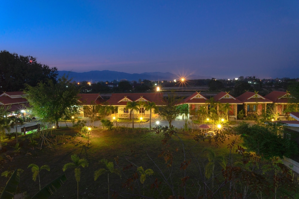 Chiang Rai Khuakrae Resort 13/64