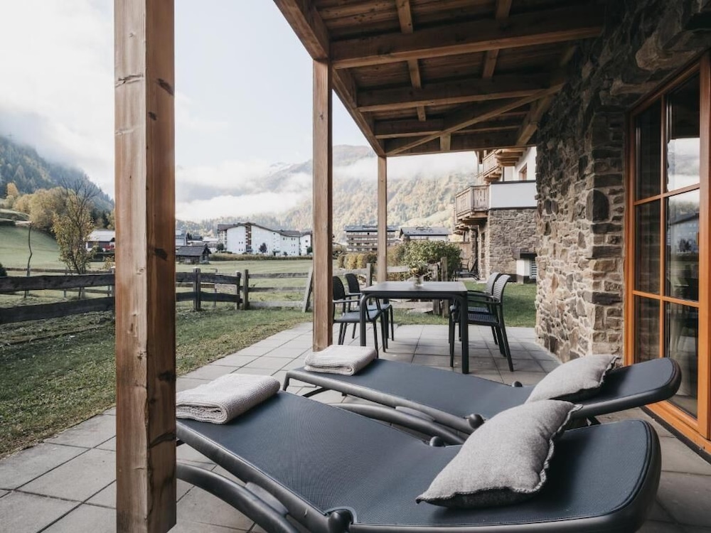 VAYA Kaprun 27/50