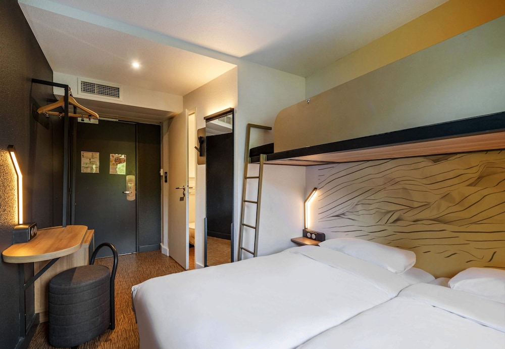 B&B Hotel Cholet Nord 28/64