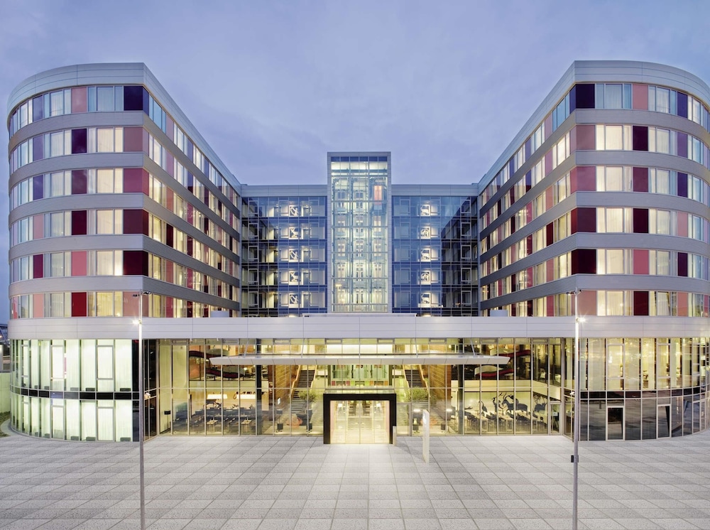 斯图加特机场美因瑞享酒店(Movenpick Hotel Stuttgart Airport) 图片4