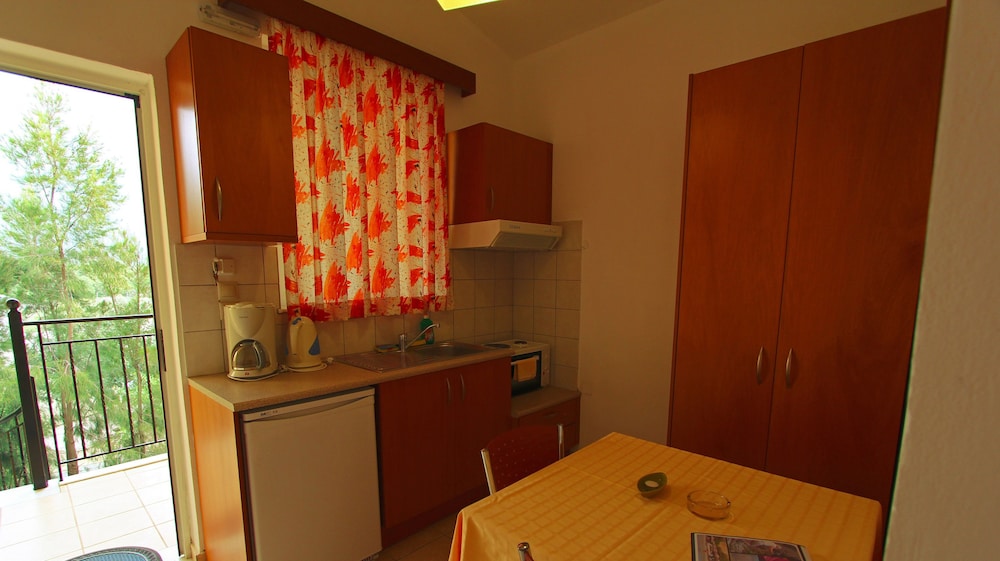 Monachus Monachus Apartments 35/58