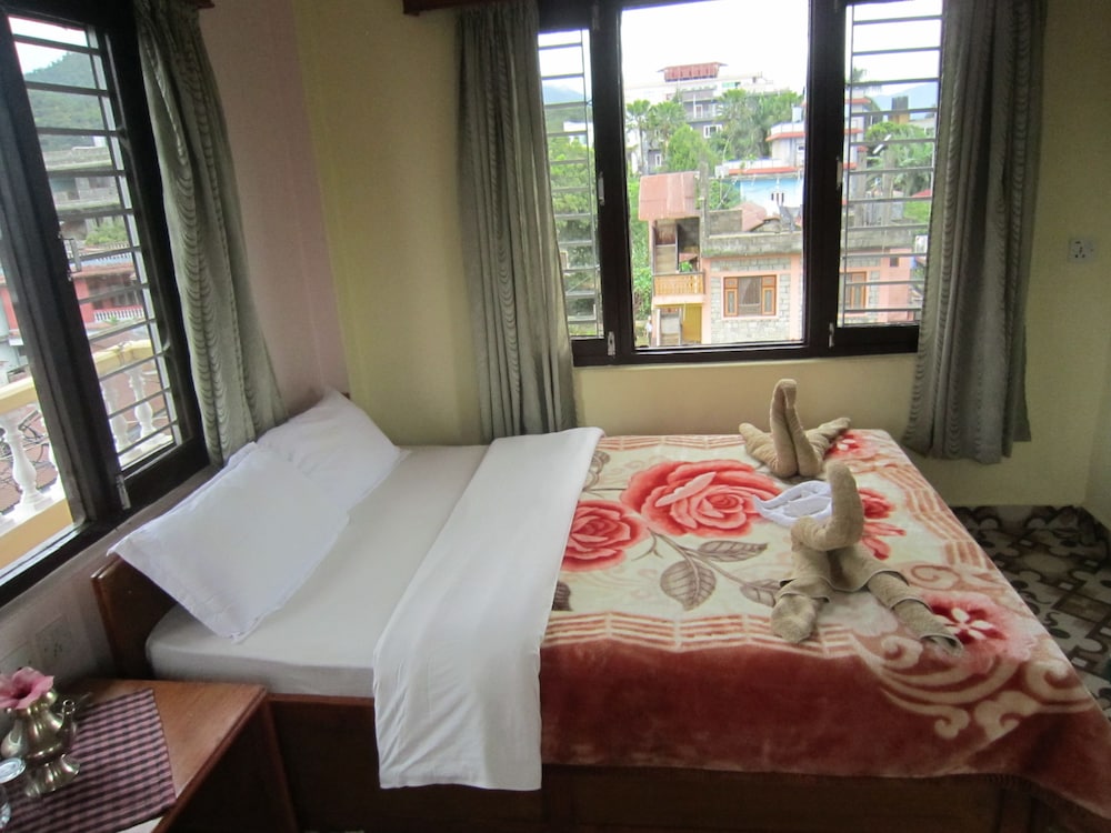 New Annapurna Guest House 38/54