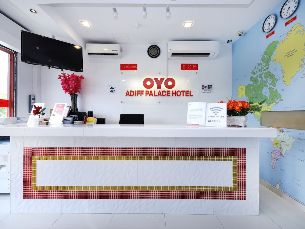 Super OYO 414 Adiff Palace Hotel 7/34