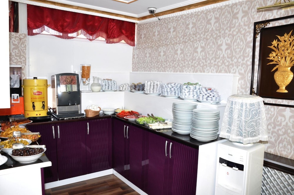 HURRIYET HOTEL 7/47