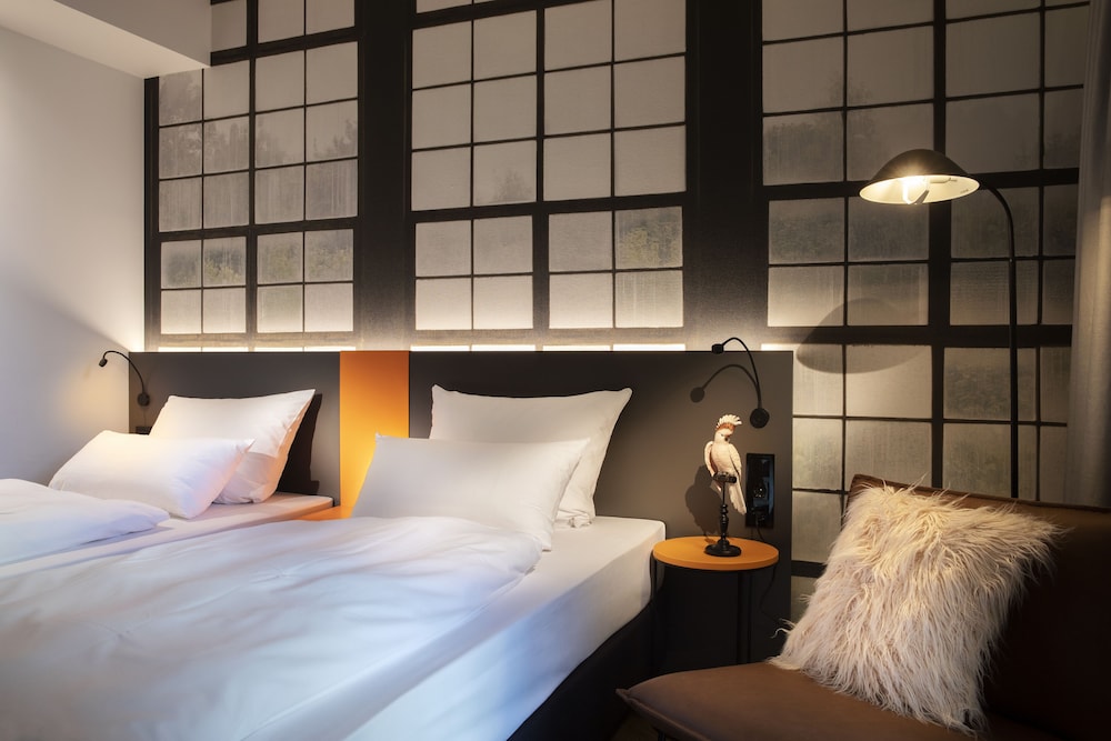 LOGINN Hotel Waiblingen 12/61
