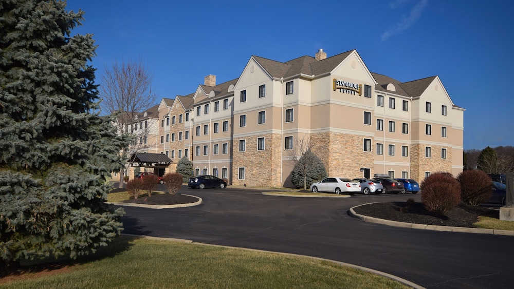 Staybridge Suites Cincinnati North Oh 1/69