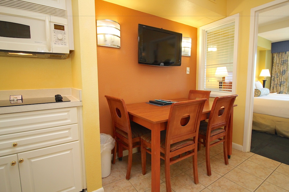 Ocean Sands Resort 36/40