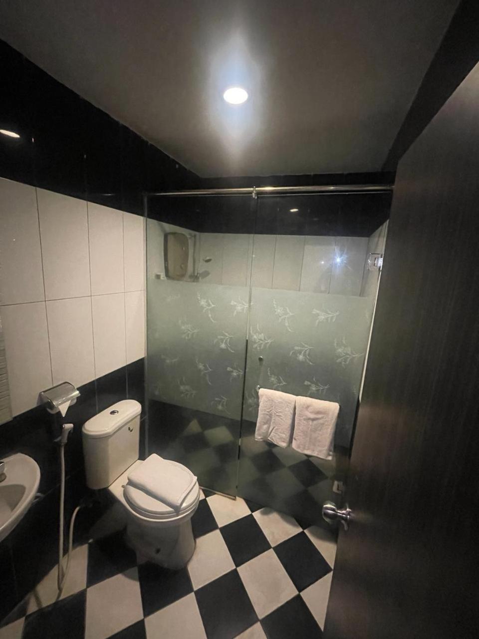 Grand Darussalam Syariah Hotel 44/50