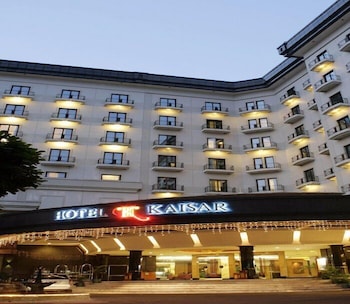 Kaisar Hotel 2/56