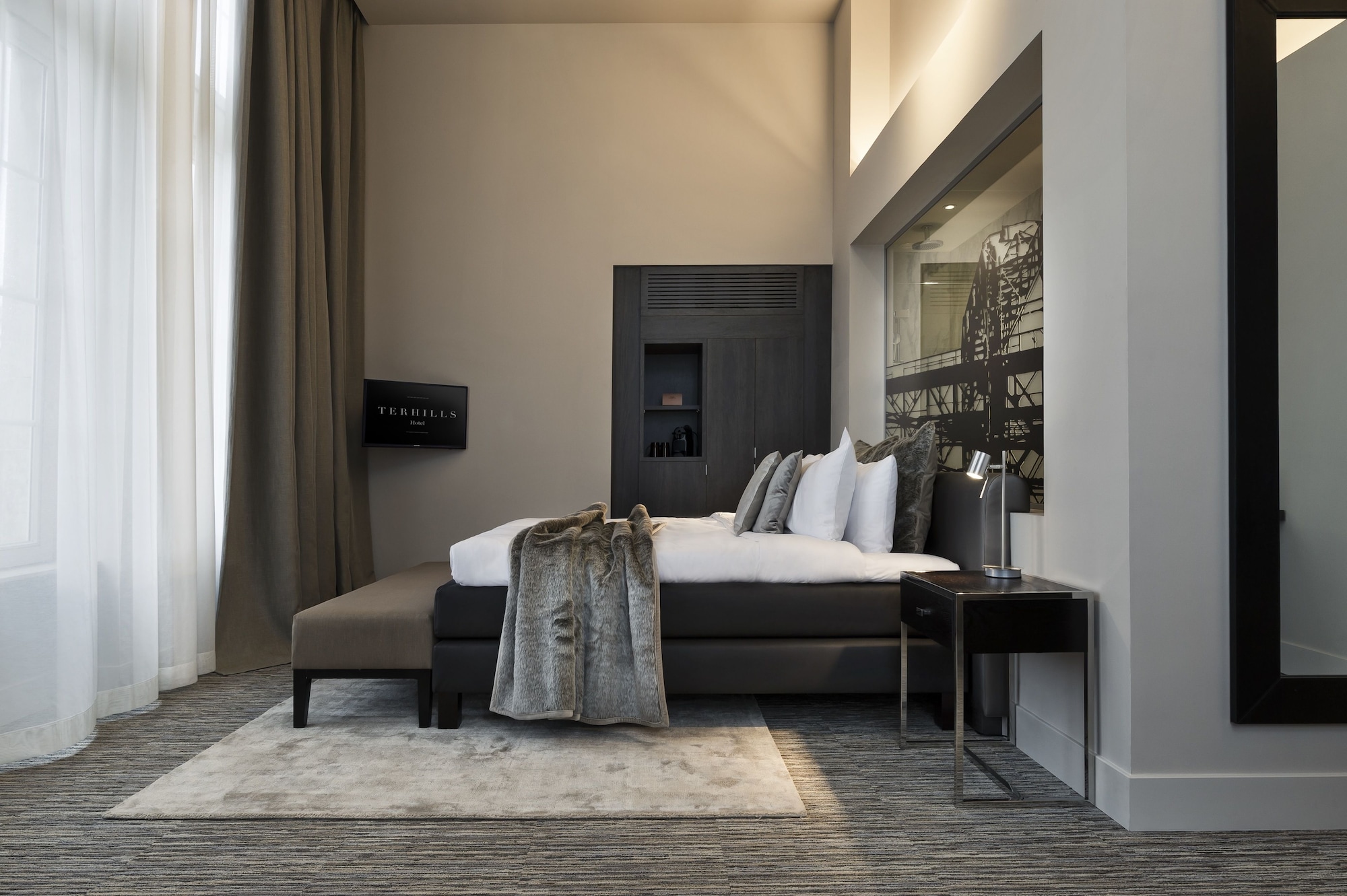 Suite, Double Bed