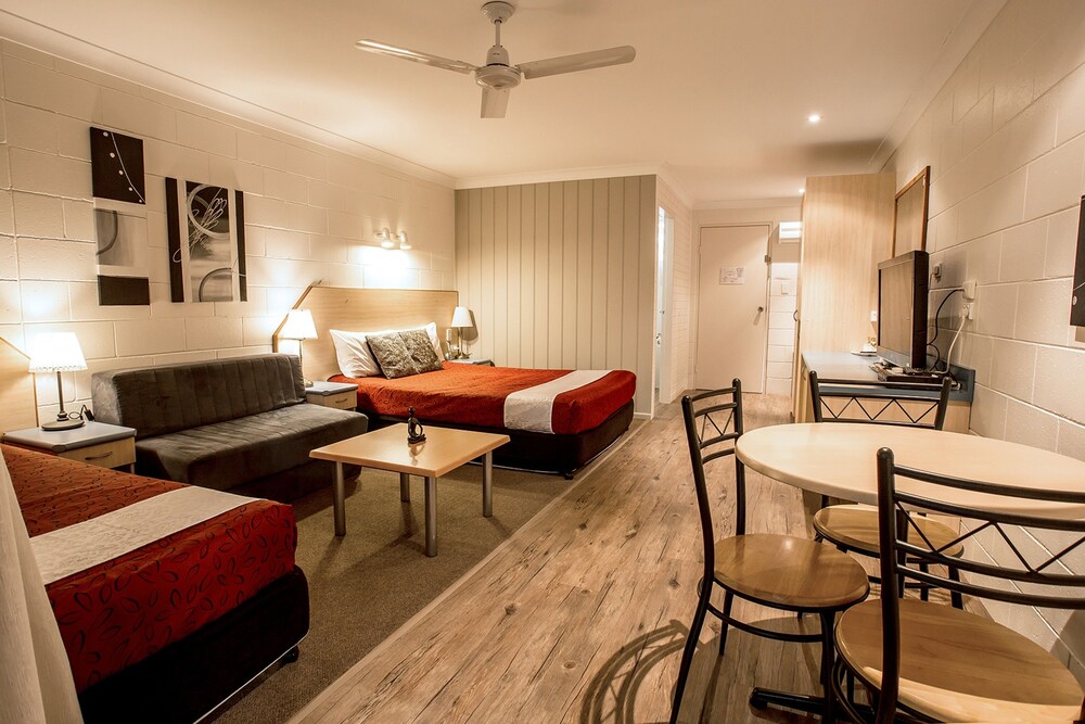 PIALBA MOTOR INN 30/64