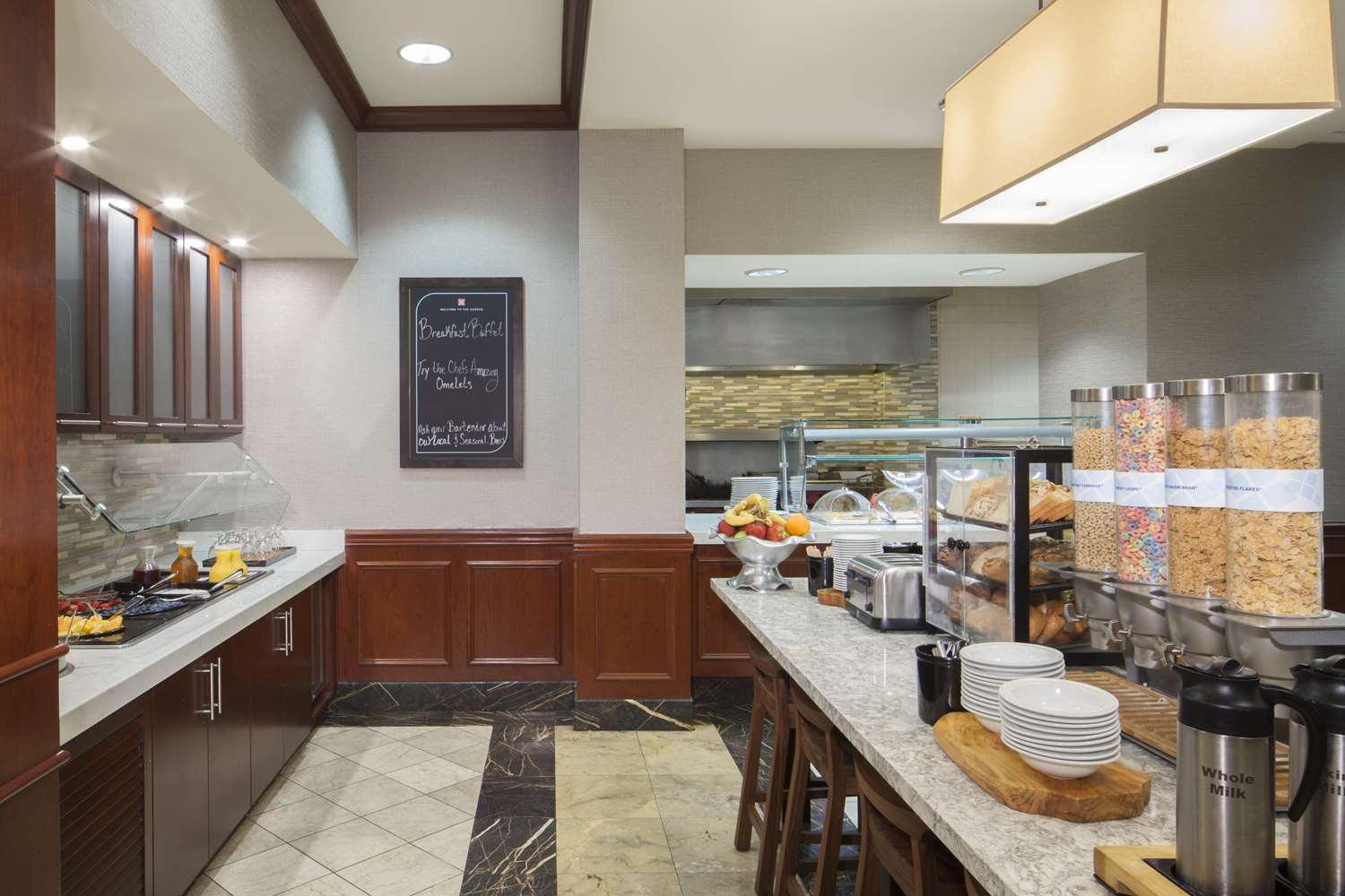 restaurant cafeteria
