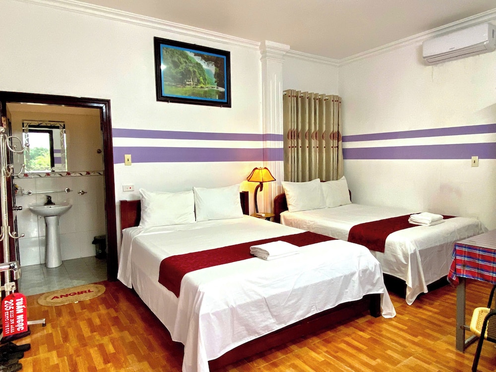 Tuan Ngoc Hotel 18/72
