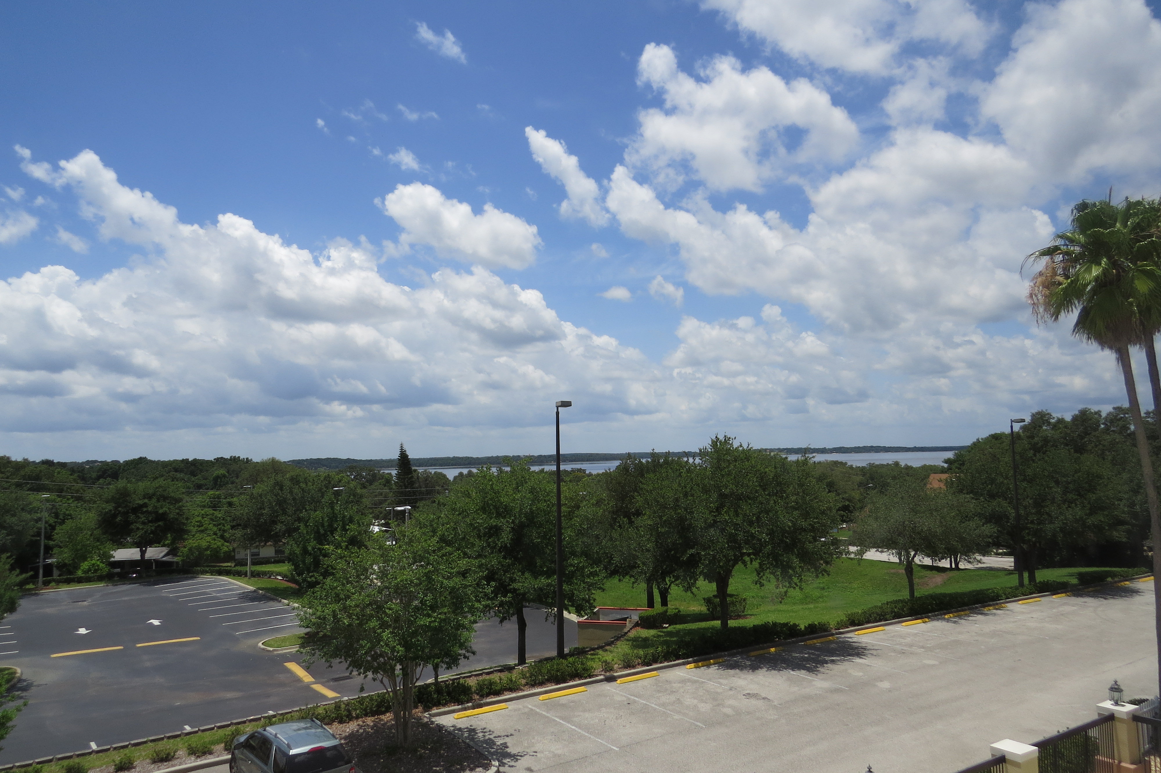 Holiday Inn Express Clermont 52/57