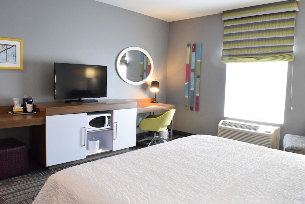 Hampton Inn Buffalo-Hamburg 9/25