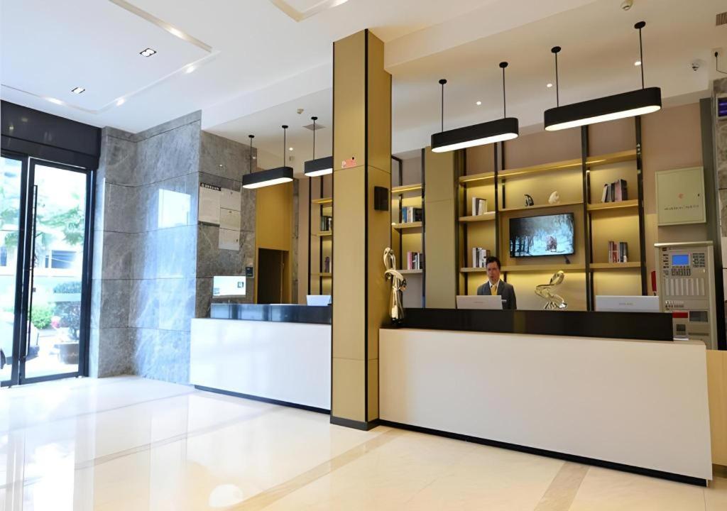 City Comfort Inn Huanggang Qichun Exhibition Center 10/50