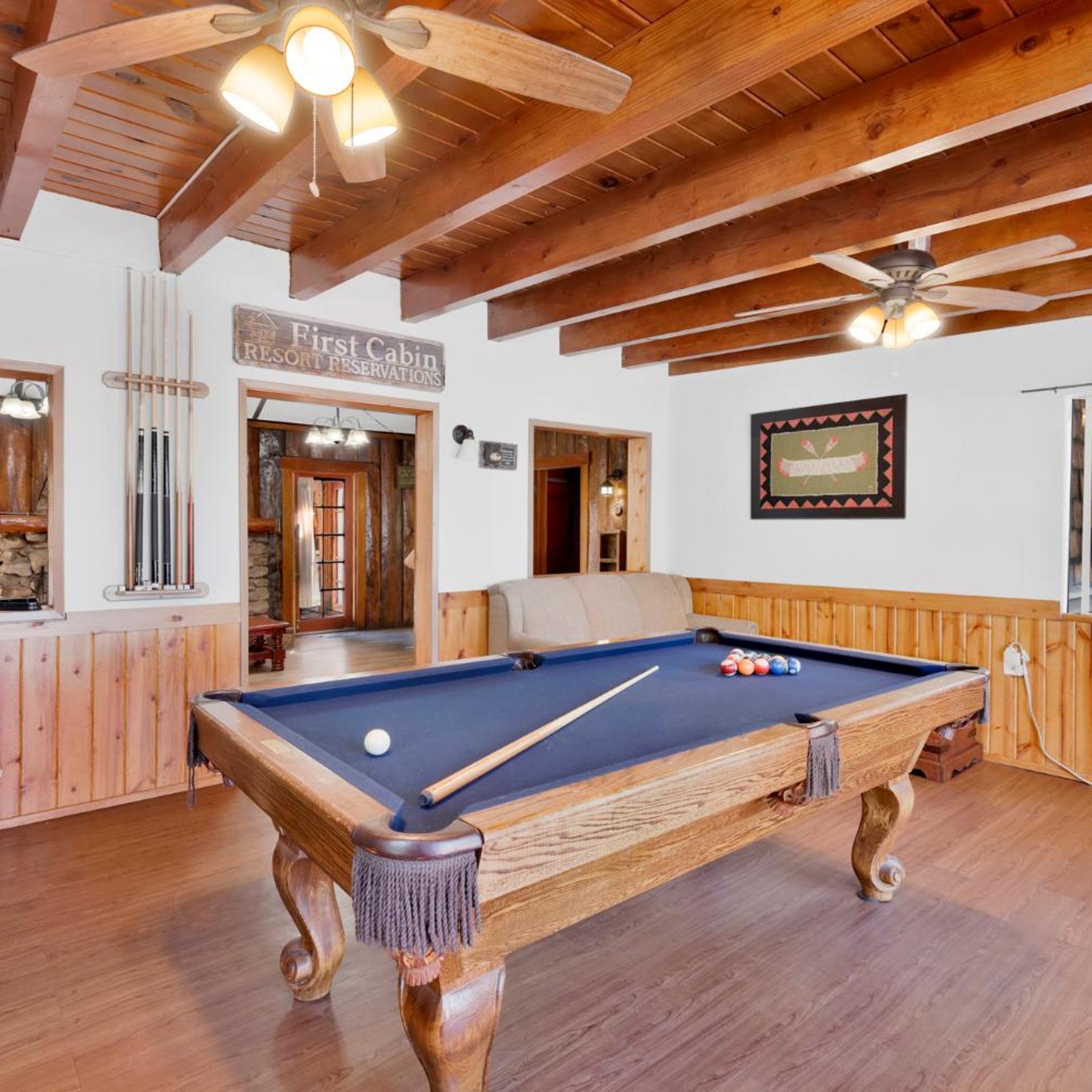 Lodge House - Family Cabin with Pool Table by Big Bear Vacations 12/28
