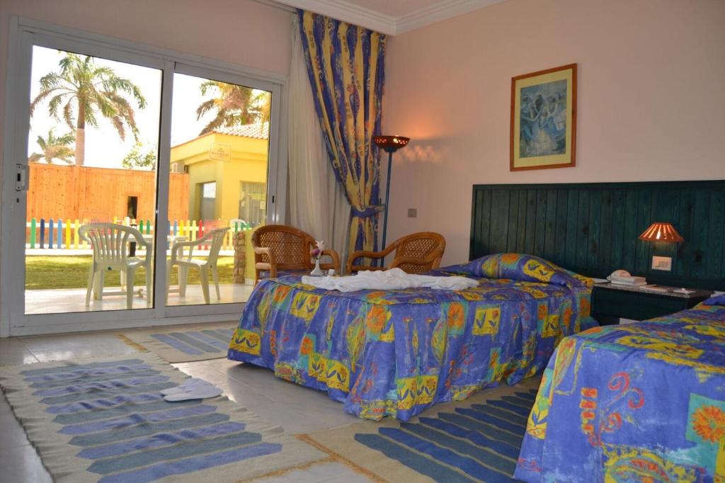 Palm Beach Resort 10/38
