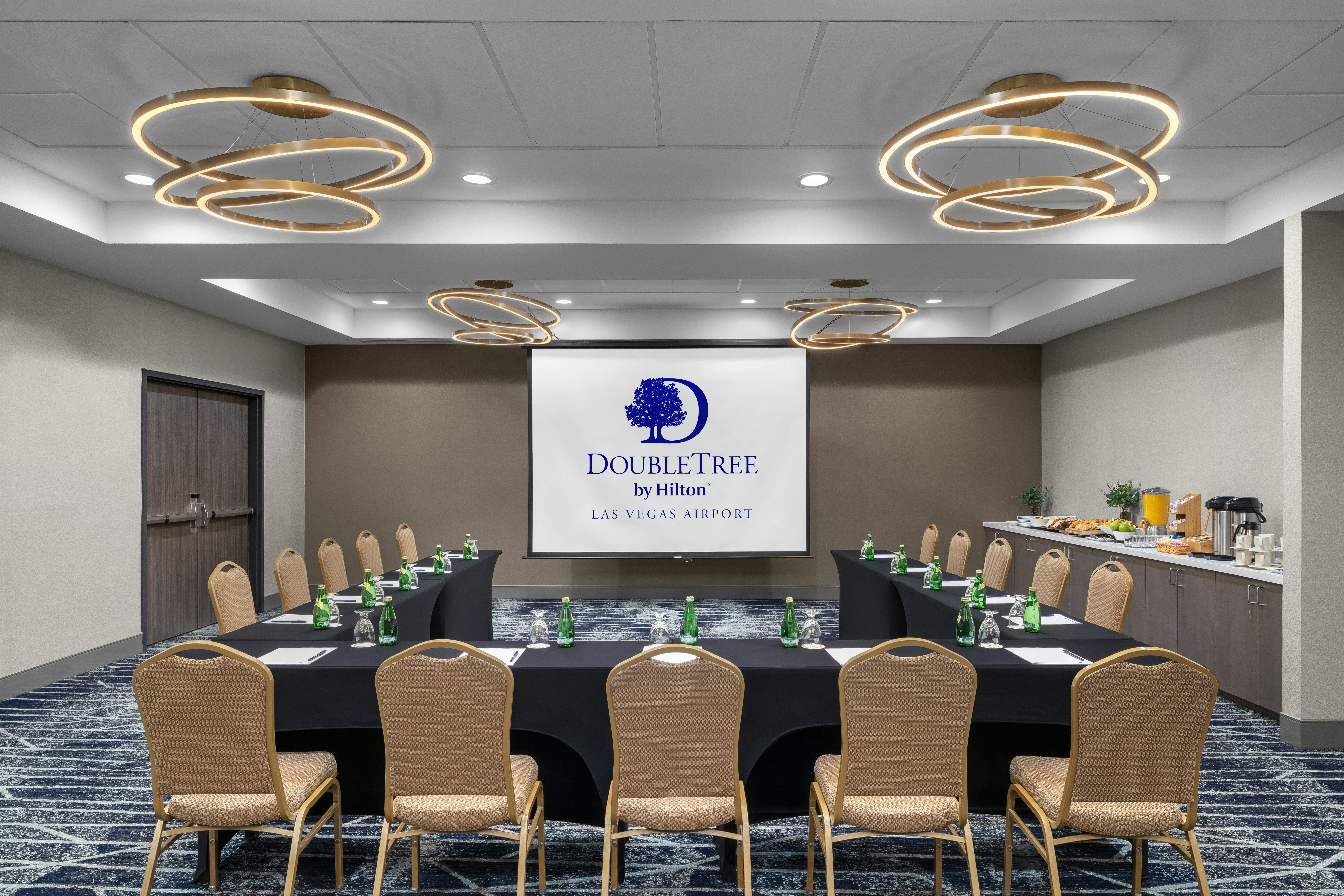 Doubletree By Hilton Las Vegas Airport 52/59