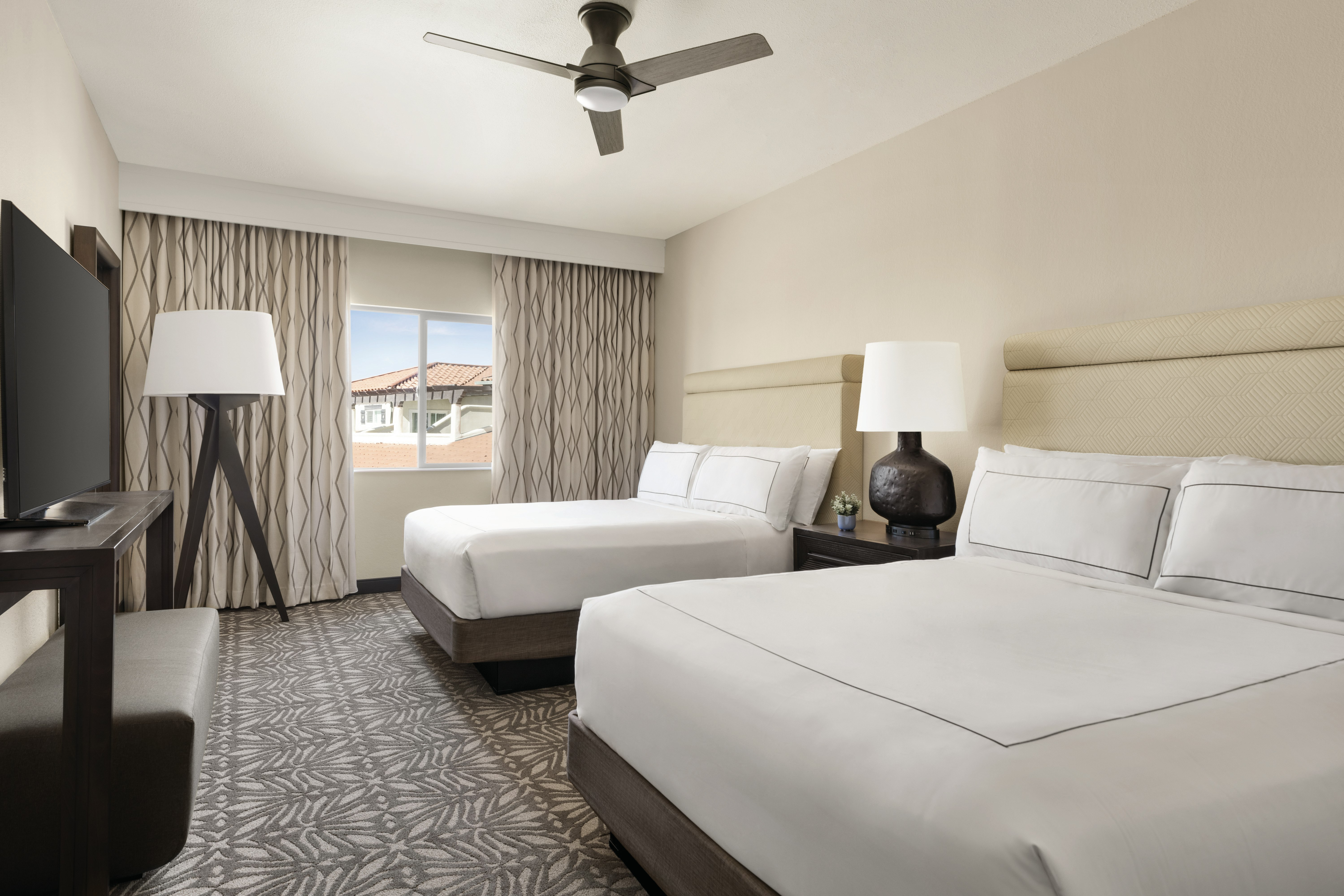 Presidential, Suite, King Bed, 2 Queen Beds, Ocean View