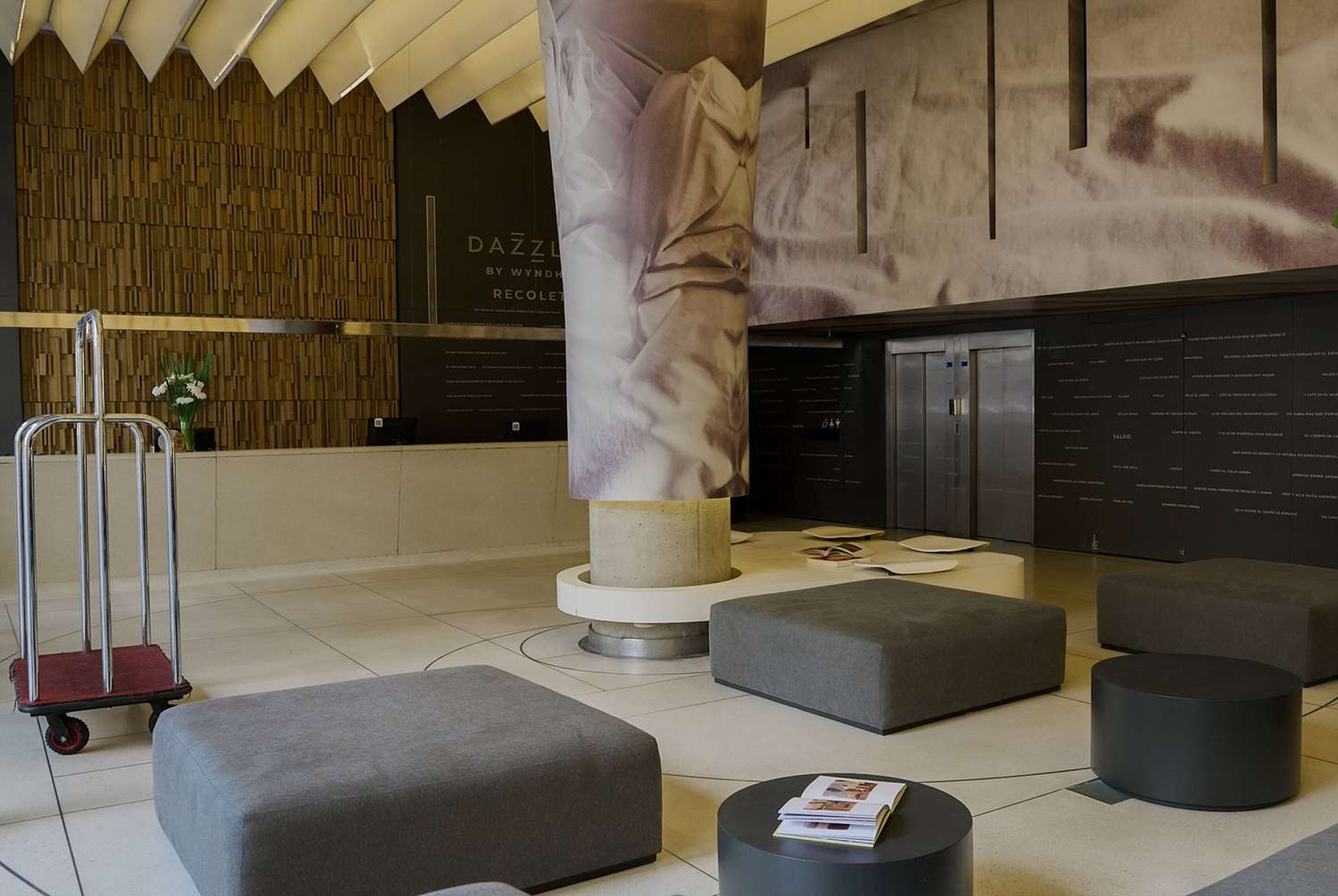Lobby at Dazzler By Wyndham Buenos Aires Recoleta Ex Dazzler Recoleta, BUENOS AIRES