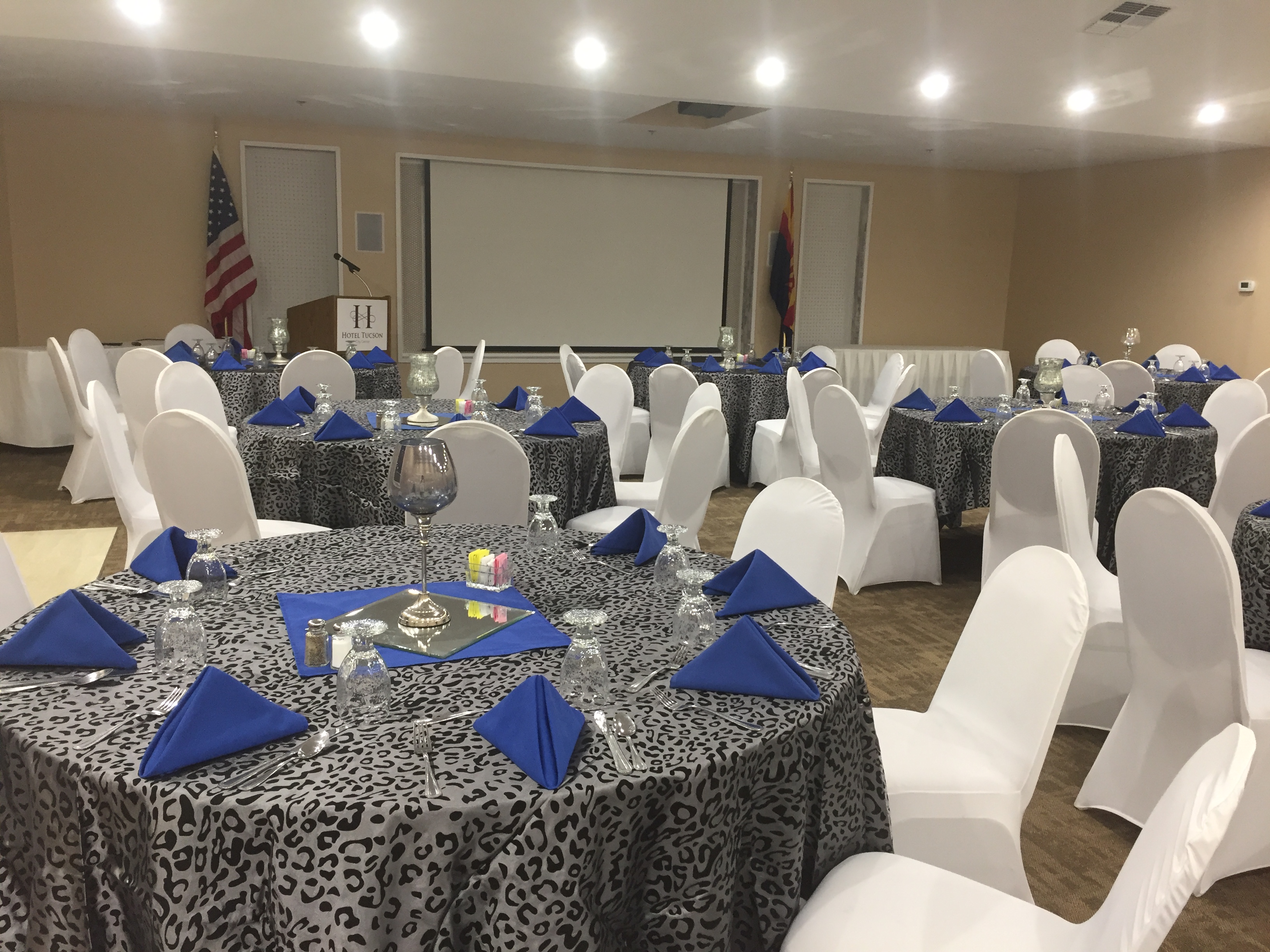 Hotel Tucson City Center, Ascend Hotel Collection 9/14