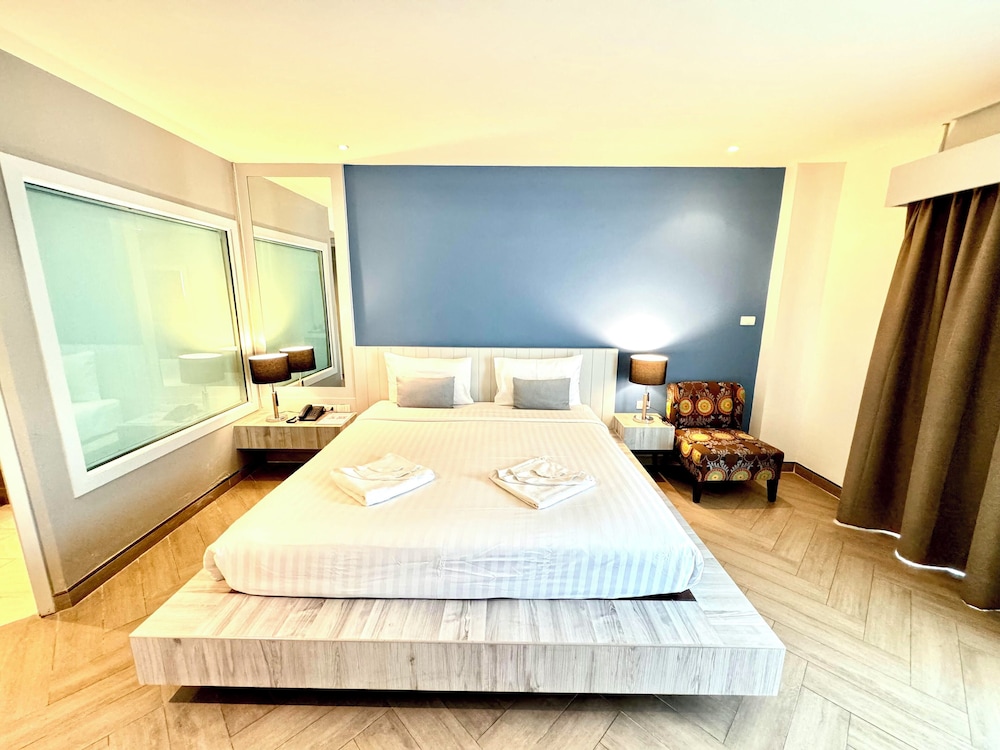 De Coze Hotel 13/63