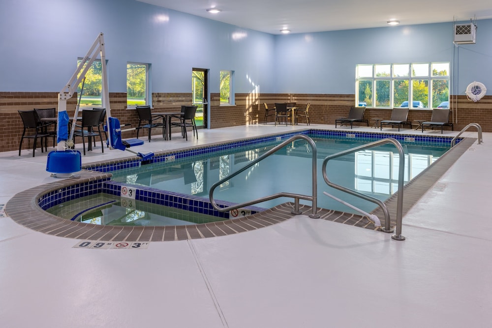 swimming pool spa