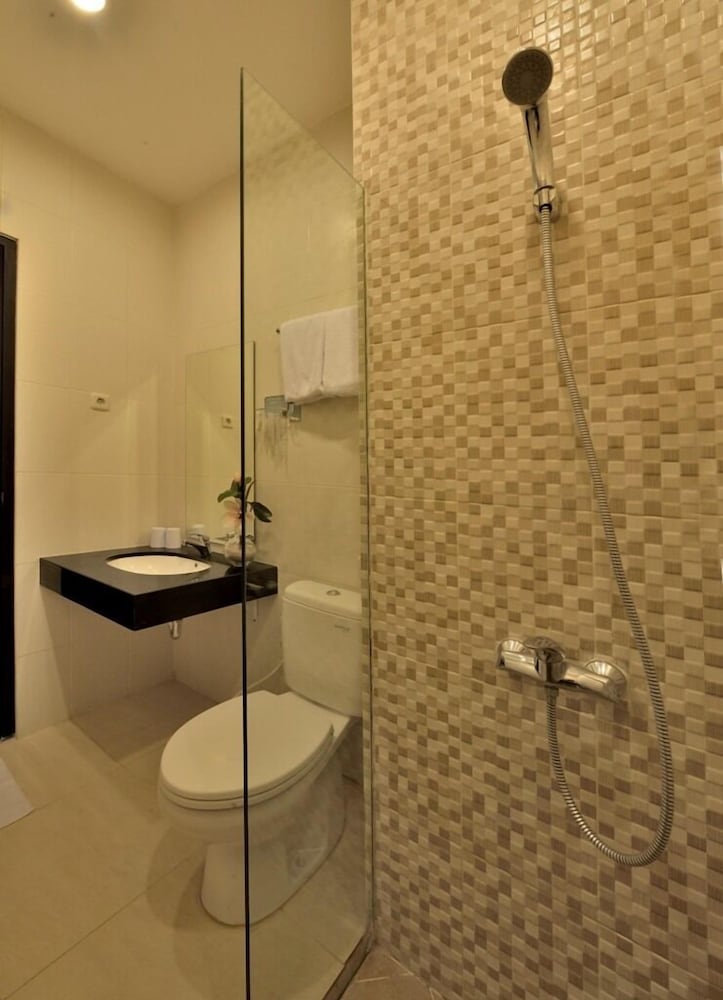 Best Hotel Kedungsari 40/42