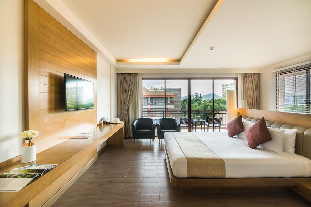 Ayrest Hotel 45/67