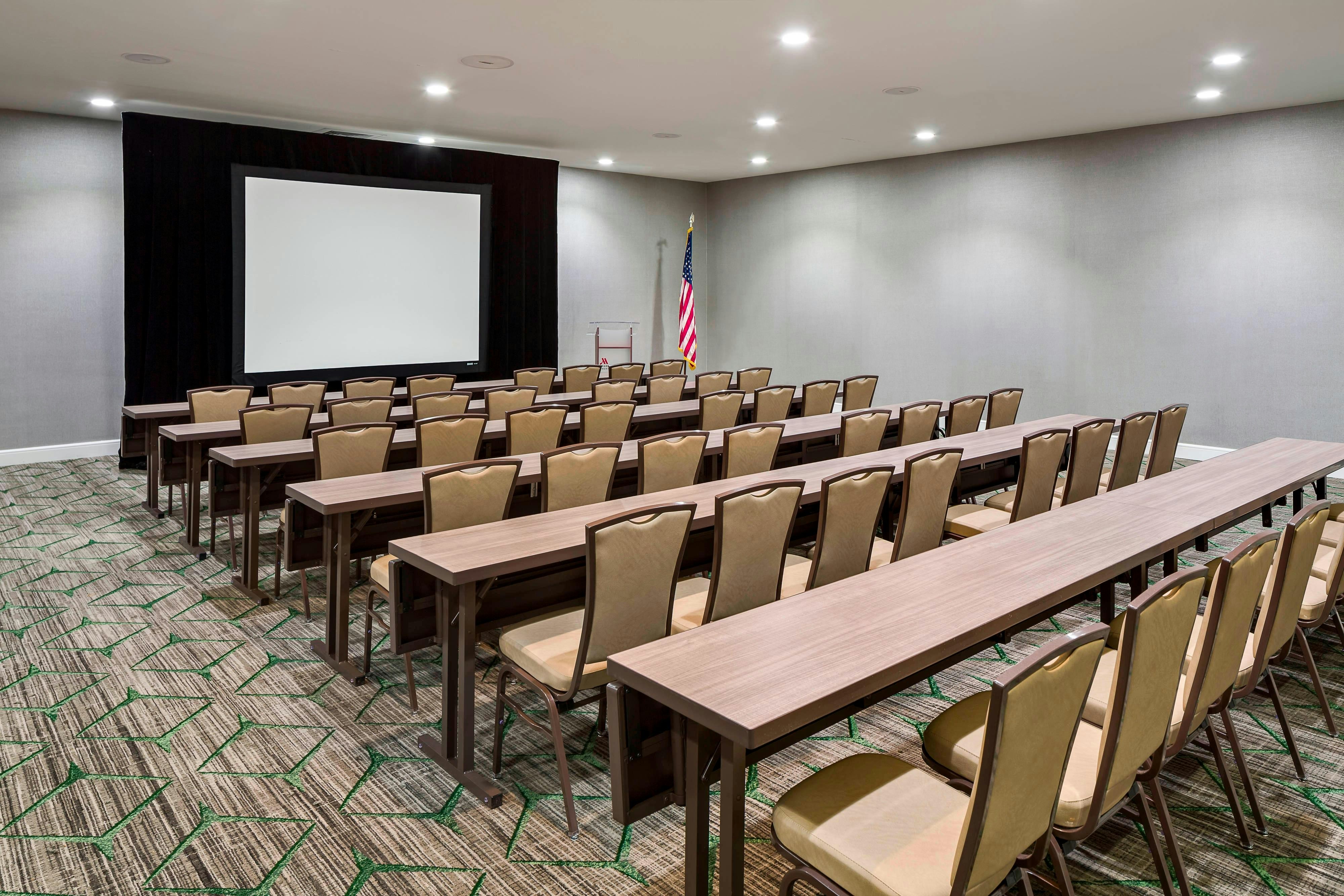 North Charleston Marriott 52/57