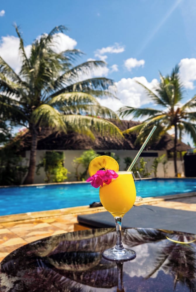 Isla Bonita Zanzibar Beach Resort 20/48