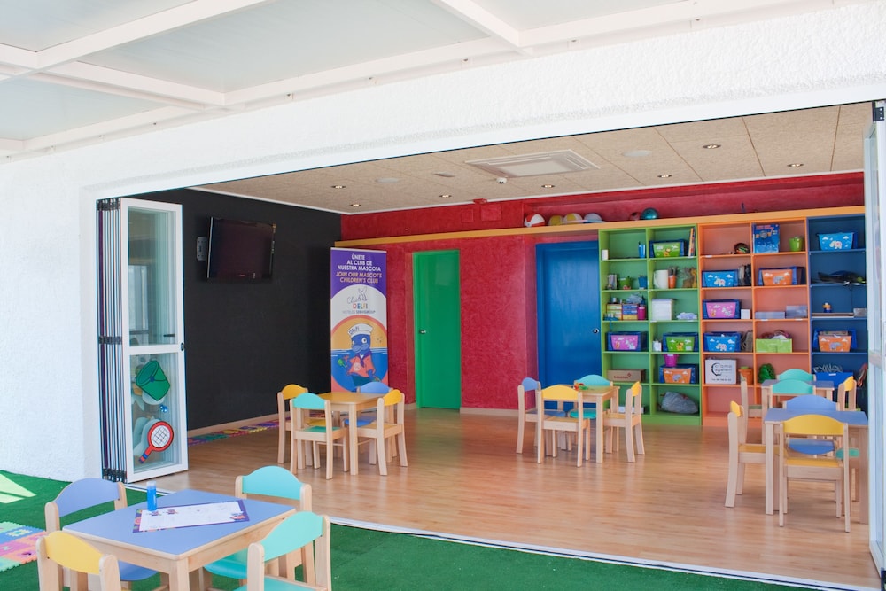 Hotel Servigroup La Zenia 42/50