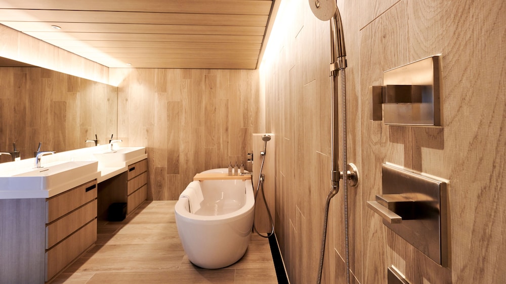 Forest, Suite, King Bed, Terrace، The Tower Hotel Nagoya 2/2