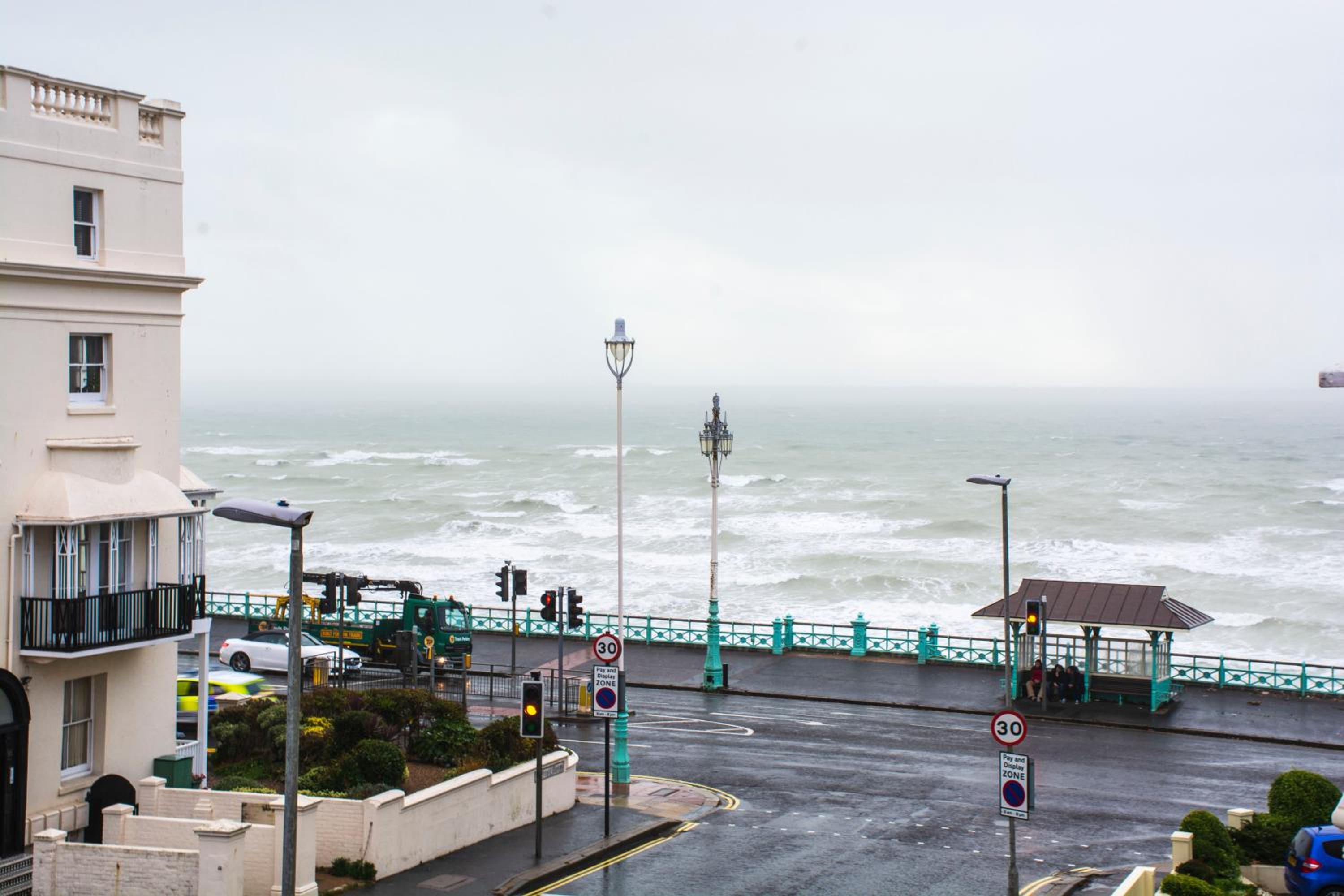 Amherst Brighton 20/24