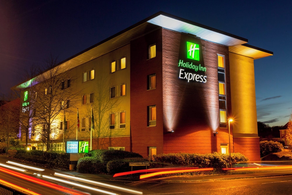 Holiday Inn Express Birmingham Redditch 1/50