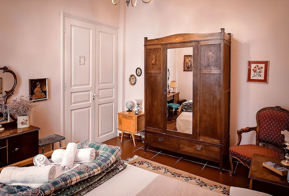 Athens Quinta 27/27