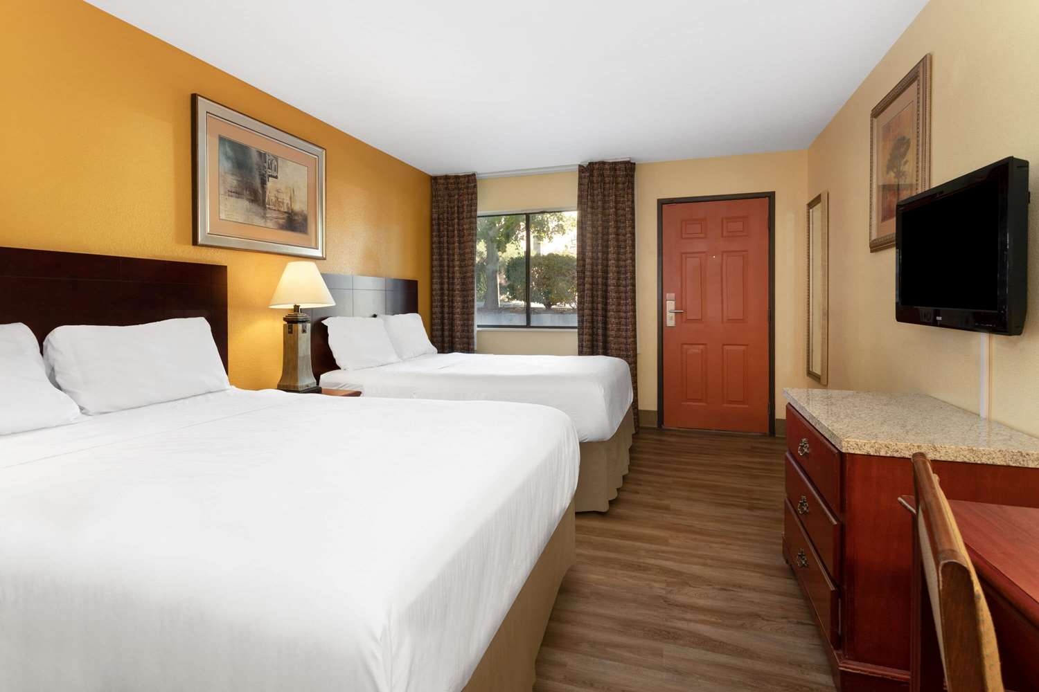 Travelodge By Wyndham Albuquerque East 9/38