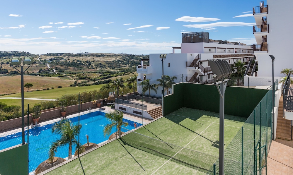 Ona Valle Romano Golf and Resort 37/72