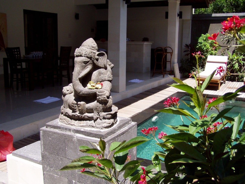 Ko Ko Mo Resort 7/68