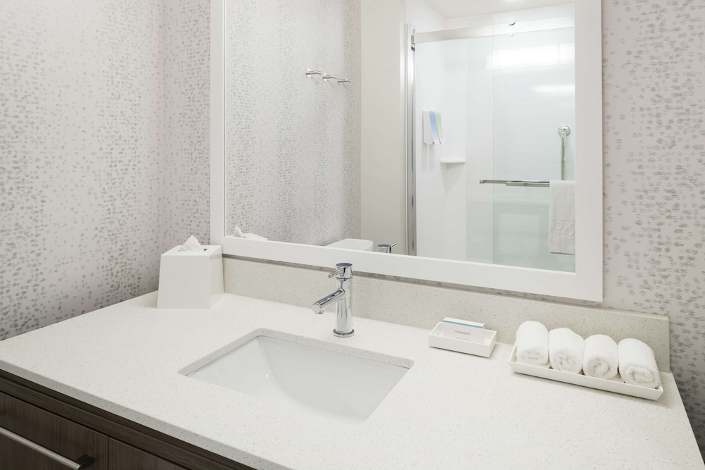 Home2 Suites By Hilton Orlando Airport Fl 12/43