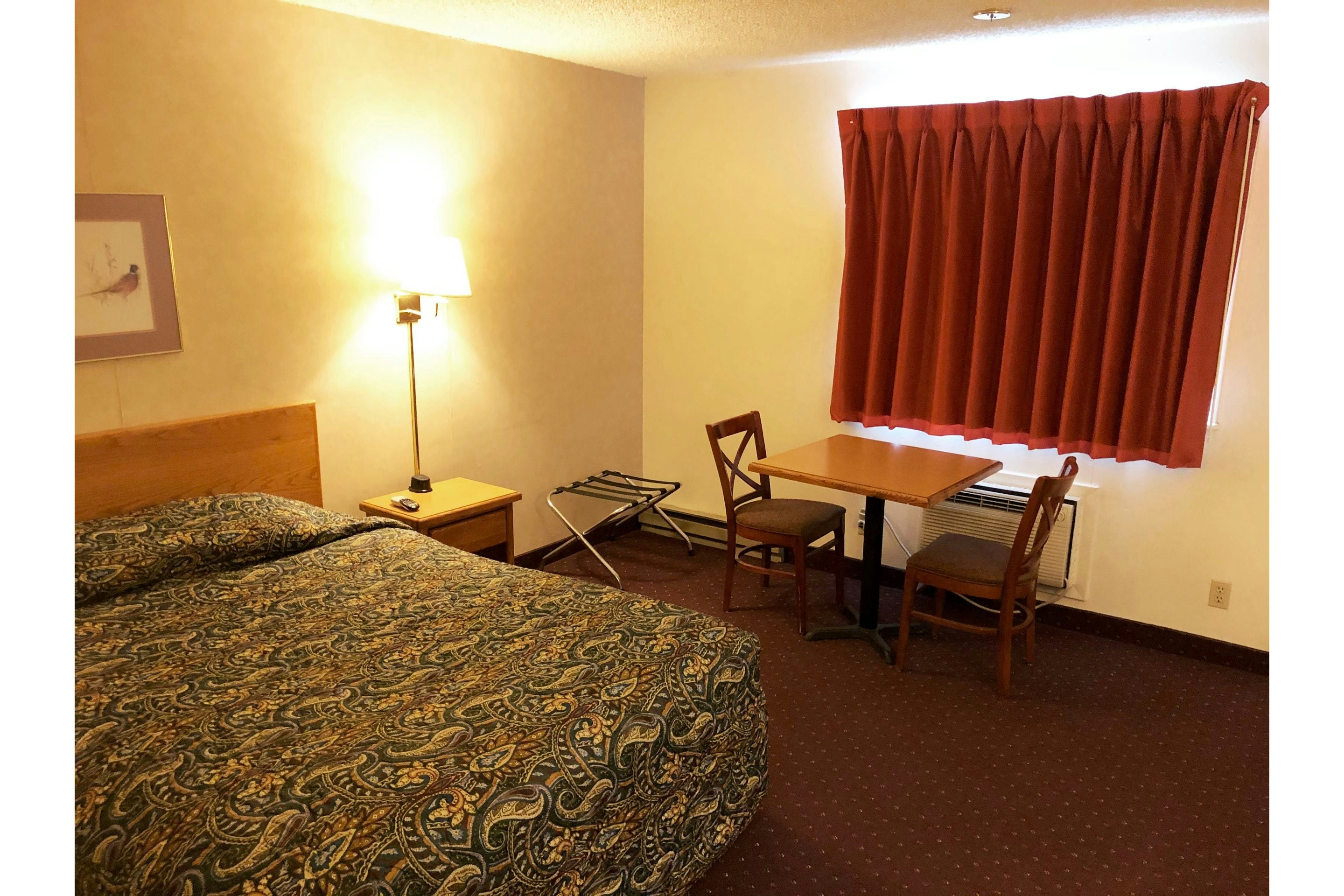 OYO Hotel Shelby MT Hwy 2 & I-15 22/44