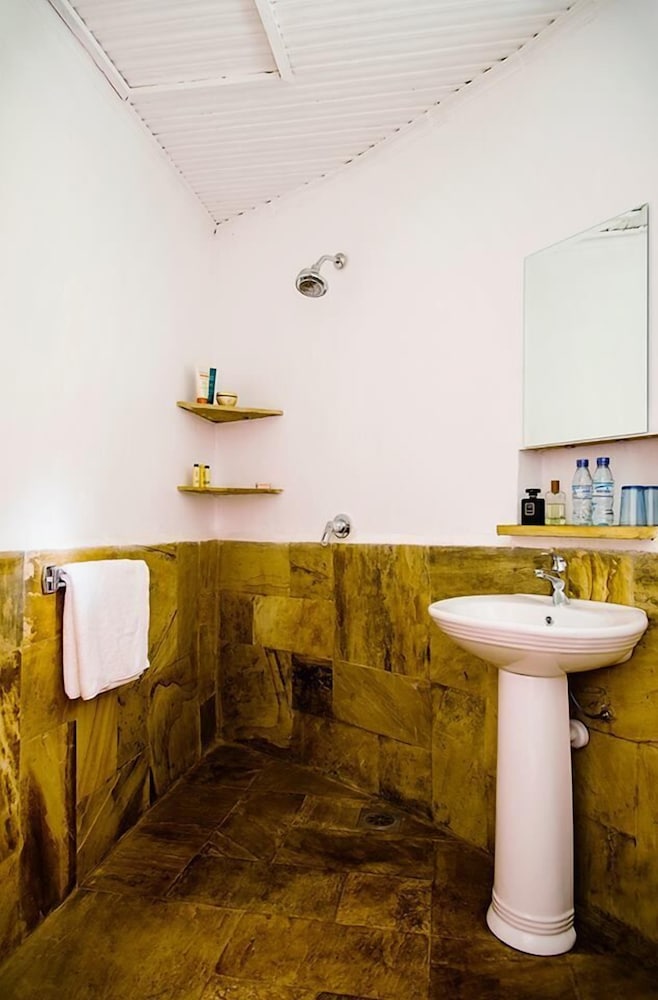 Ilboru Safari Lodge 50/50